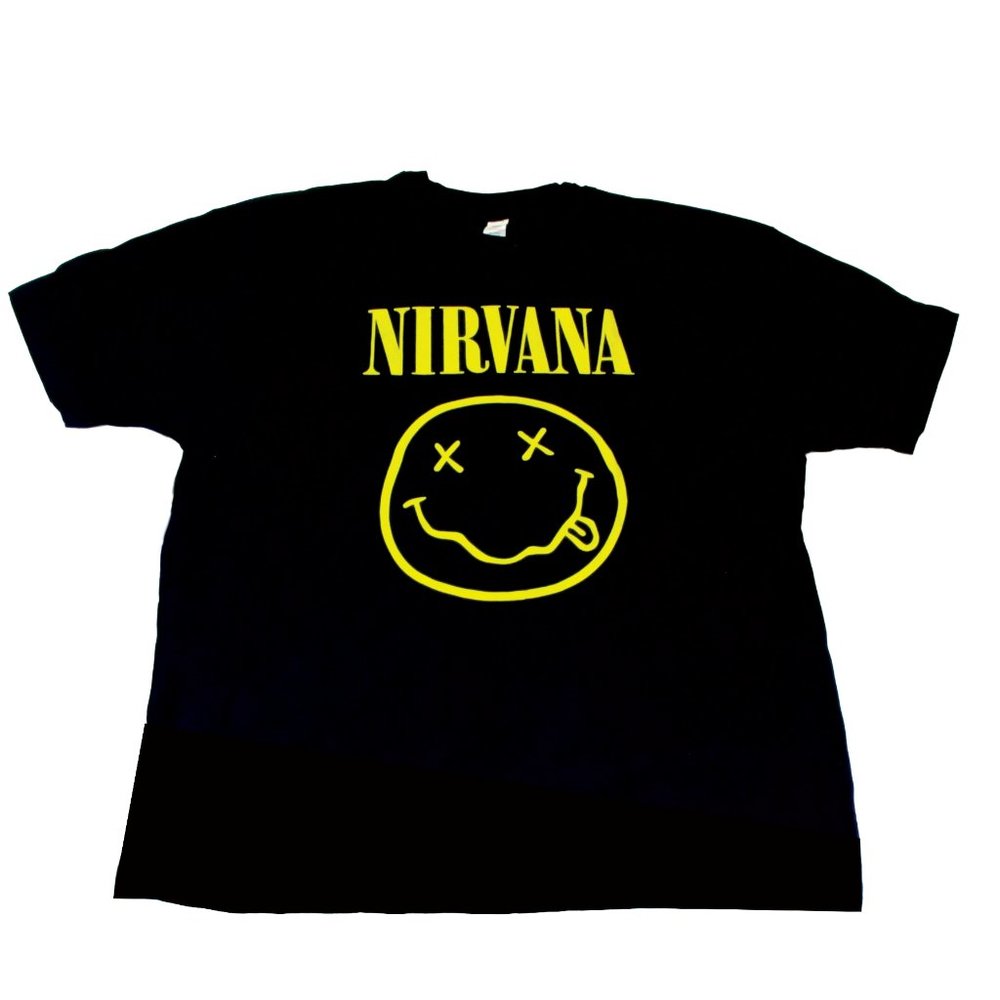 NIRVANA YELLOW SMILEY T-SHIRT (XXL) (NEVER WORN)